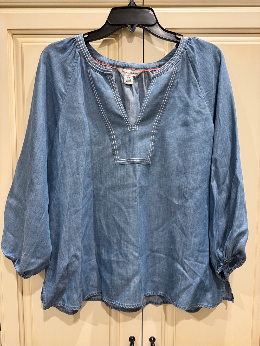 Tommy Bahama Light Blue Denim Tunic Top